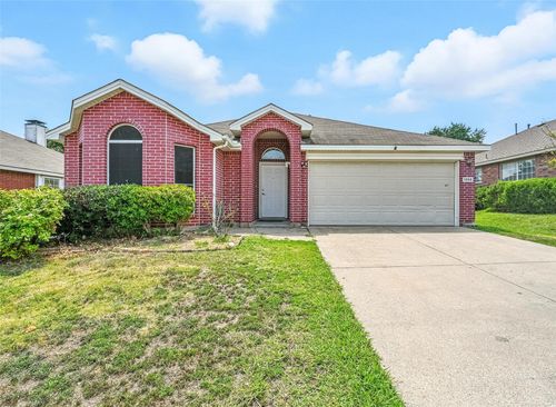 1358 Mill Xing, Garland, TX, 75040-7548 | Card Image
