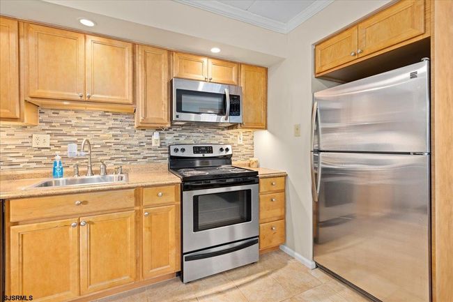 21 S Monroe Ave, Condo with 1 bedrooms, 1 bathrooms and null parking in MARGATE CITY NJ | Image 5