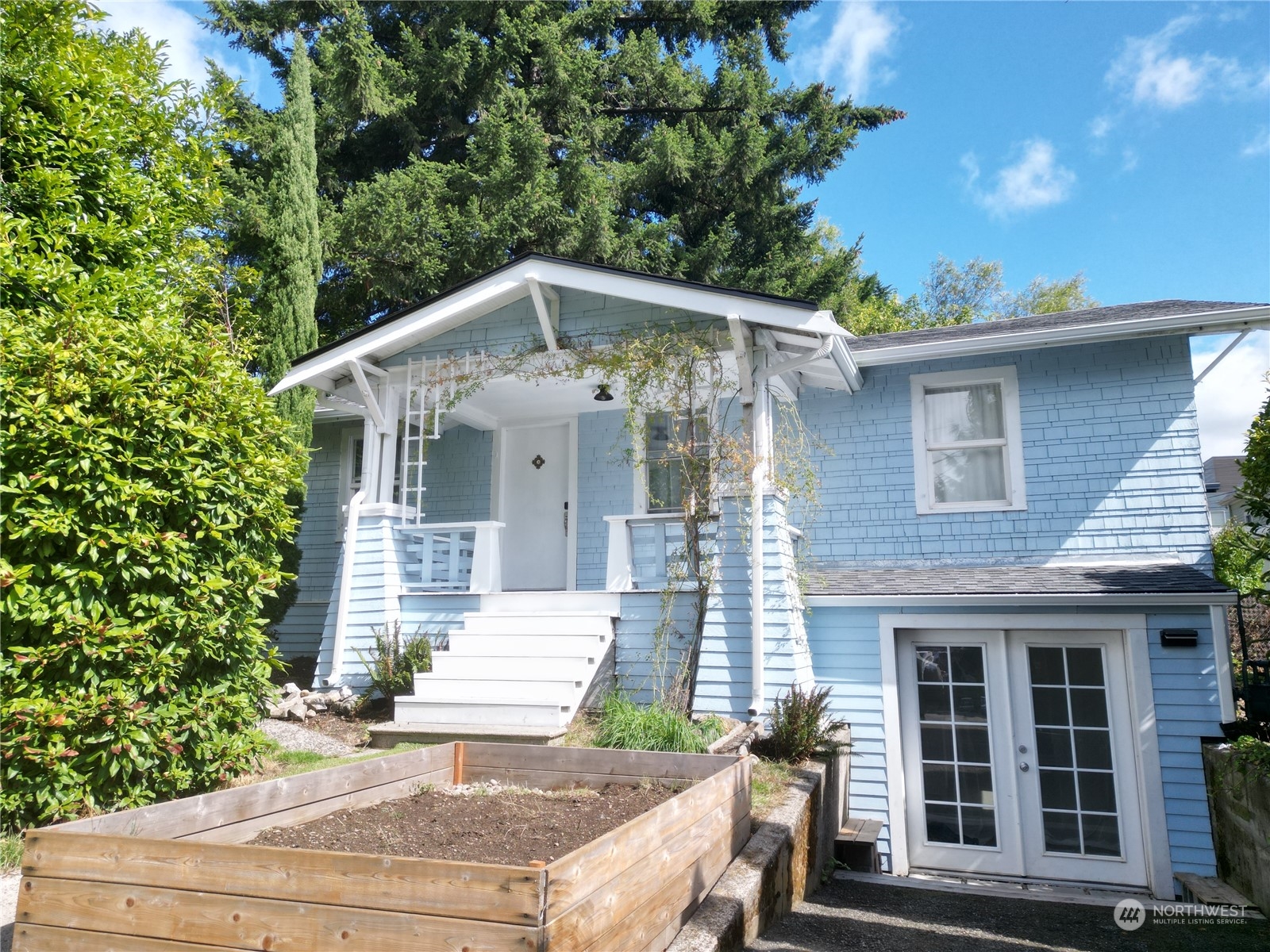 Pleasant Ave, Bremerton, WA 98337