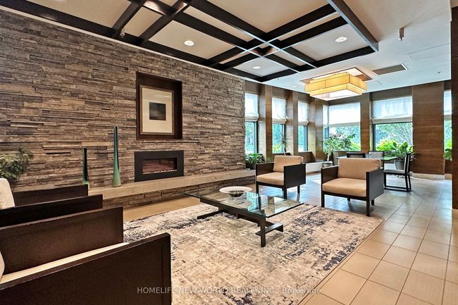 506 - 1 Hurontario St, Condo with 2 bedrooms, 2 bathrooms and null parking in Mississauga ON | Image 5