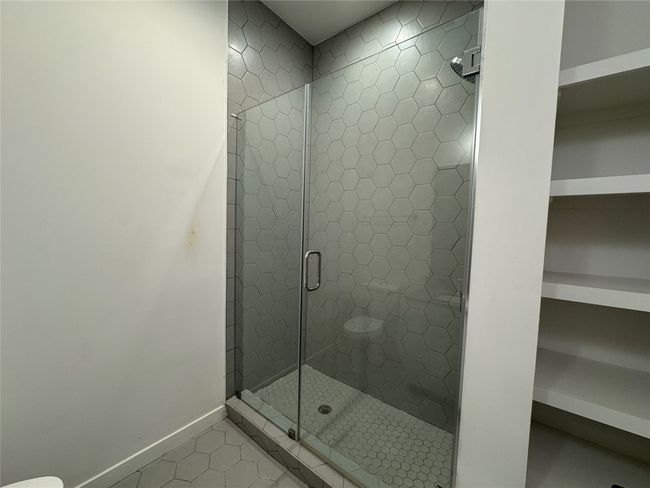 APT-137 - 800 Embassy Dr, Condo with 2 bedrooms, 2 bathrooms and null parking in Austin TX | Image 14