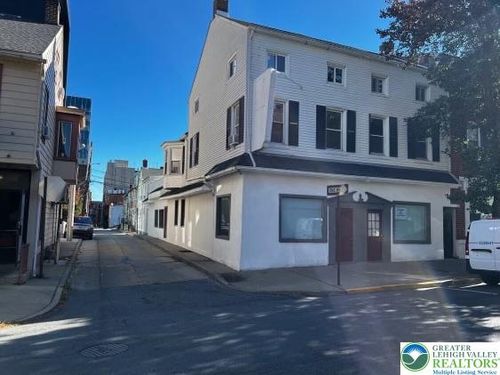 25 S 9th St, Allentown, PA, 18102-4852 | Card Image