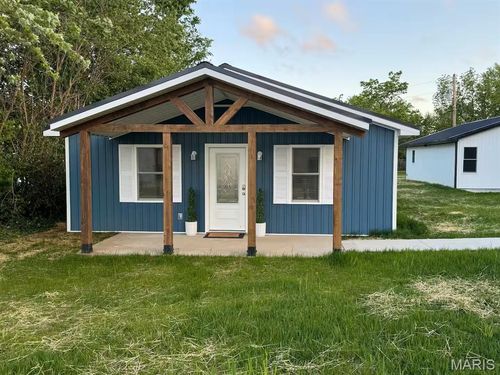 200 Missouri & Home Ave, St James, MO, 65559 | Card Image