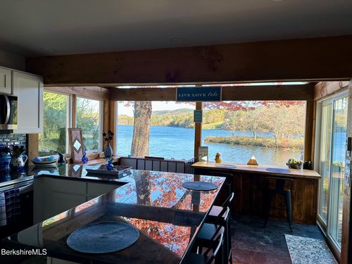 210 Shore Rd, West Stockbridge, MA, 01266 | Card Image