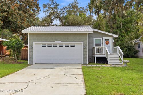 905 Saint Johns Ave, Green Cove Springs, FL, 32043-2548 | Card Image