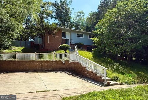 7717 Glenister Dr, SPRINGFIELD, VA, 22152-2005 | Card Image