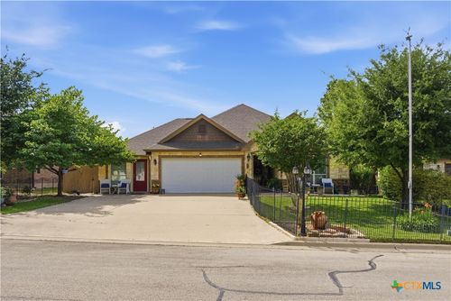 2505 Boxwood Dr, Harker Heights, TX, 76548-2734 | Card Image
