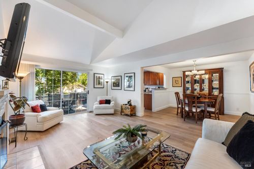 377 E 2nd Street, Benicia, CA, 94510 | Card Image