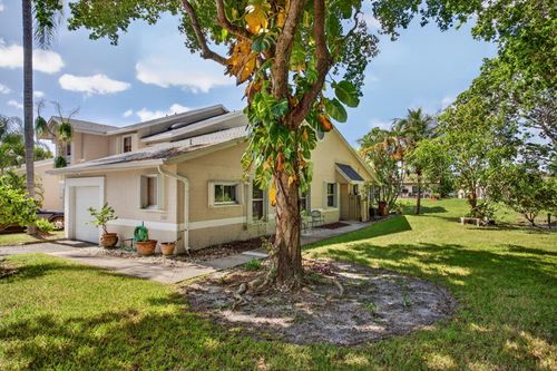 2007 Discovery Cir E, Deerfield Beach, FL, 33442-1011 | Card Image