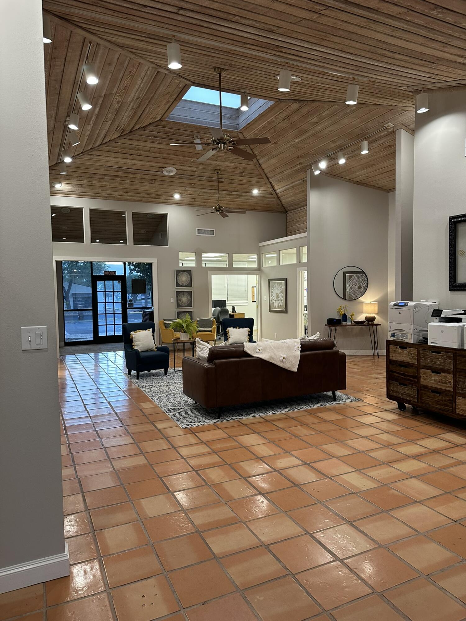 2145 Office Park Dr, San Angelo, TX 76904