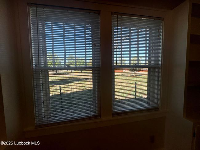 Beautiful windows | Image 10