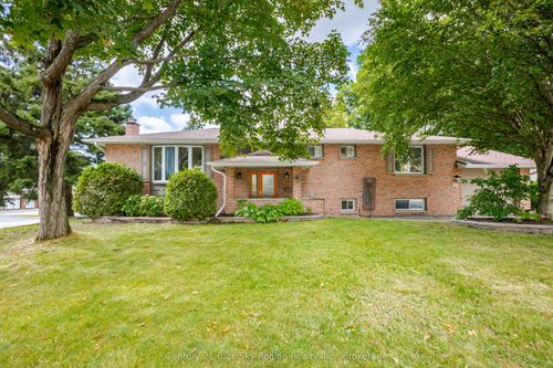 29 Carriage Cres, North Bay, ON, P1C1G5 | Card Image