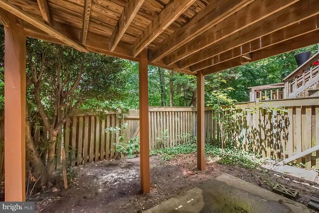 1657 Oak Spring Way, Townhouse with 3 bedrooms, 4 bathrooms and null parking in Reston VA | Image 21