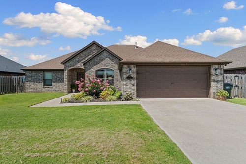 1731 Sunrise Cir, Centerton, AR, 72719-5041 | Card Image