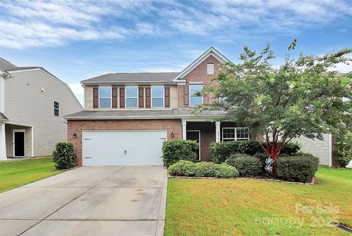 10369 Hillsborough St, Huntersville, NC, 28078-4746 | Card Image