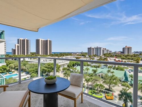 apt-911-3233 Ne 34th St, Fort Lauderdale, FL, 33308-6943 | Card Image