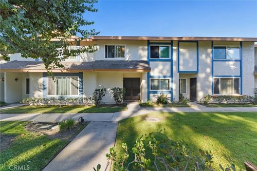 88-5950 Imperial Hwy, South Gate, CA, 90280 | Card Image