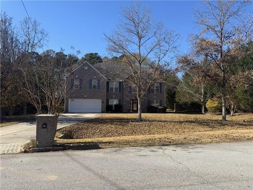829 Sweden Forest Cv, Hampton, GA, 30228-3448 | Card Image