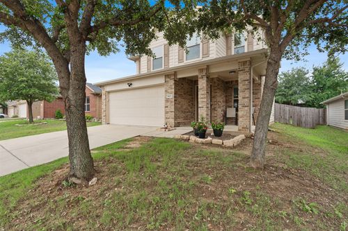1823 Sea Gull Dr, Grand Prairie, TX, 75051-3466 | Card Image