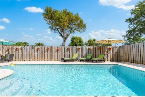 2900 Nw 69th Ct, Fort Lauderdale, FL, 33309-1351 | Card Image