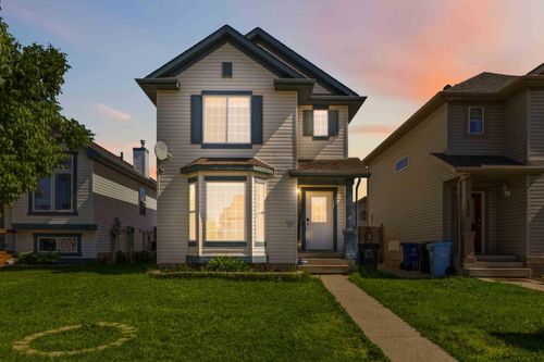 130 St. Laurent Way, Fort Mcmurray, AB, T9K2K2 | Card Image