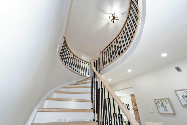 92 East Ave, House other with 4 bedrooms, 3 bathrooms and 2 parking in Scarborough ON | Image 23