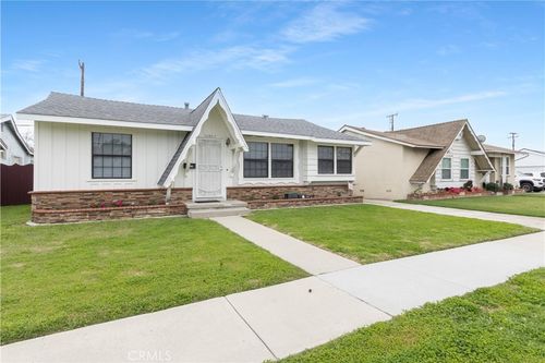 20802 Ely Ave, Lakewood, CA, 90715-1665 | Card Image