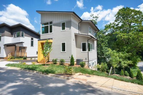 5 Orrinel Way, Asheville, NC, 28806-0353 | Card Image