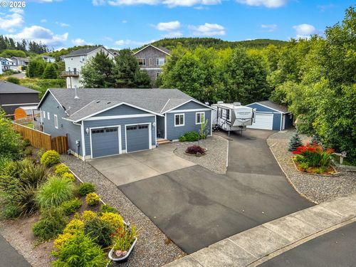 2114 Thompson Falls Dr, Seaside, OR, 97138-1193 | Card Image