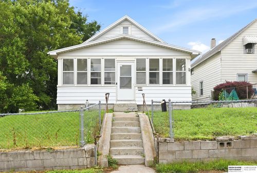 1915 S 11th St, Omaha, NE, 68108-1011 | Card Image