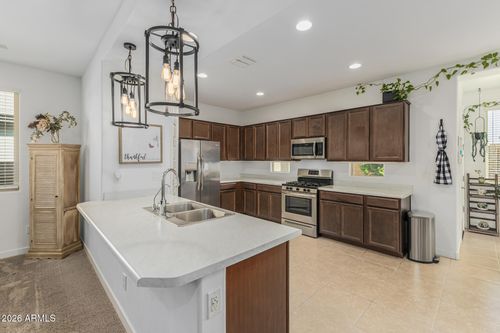 7413 S 22nd Ave, Phoenix, AZ, 85041-5472 | Card Image