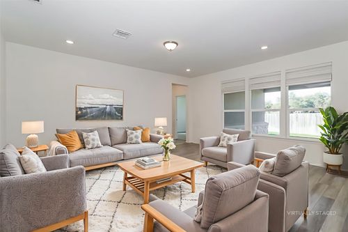 1621 Stinnett Dr, Leander, TX, 78641-4117 | Card Image