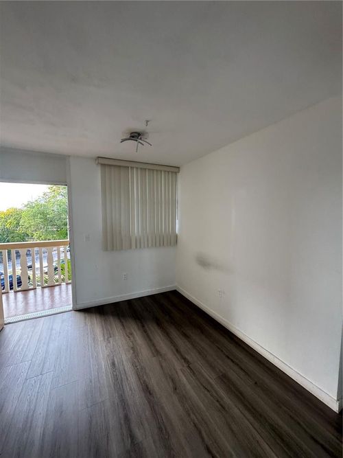 apt-406a-1475 Ne 125th Ter, North Miami, FL, 33161-5265 | Card Image