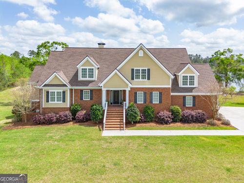 352 Mallard Pointe Dr, Douglas, GA, 31535-8209 | Card Image