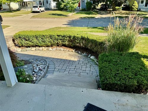 2729 Kipling Ave, Berkley, MI, 48072-3602 | Card Image