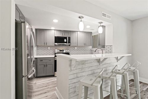 apt-3213-42 S Forest Beach Dr, Hilton Head Island, SC, 29928-6222 | Card Image