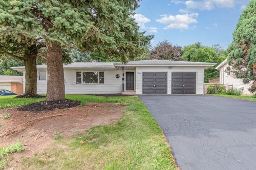 2758 Lancaster Dr, Joliet, IL, 60433-1724 | Card Image