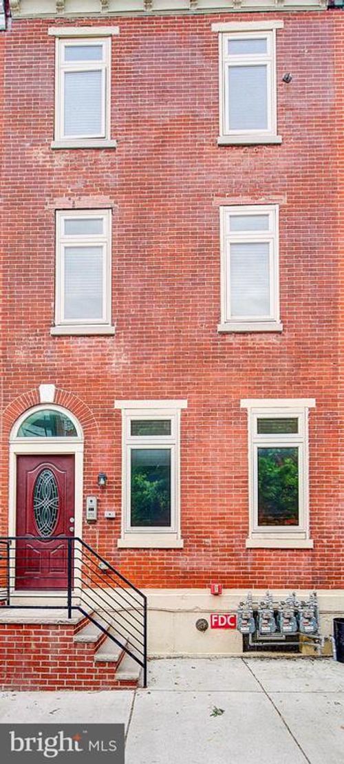 1516 Christian St, PHILADELPHIA, PA, 19146-2113 | Card Image