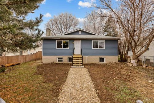 315 S Diamond St, Nampa, ID, 83686-5317 | Card Image