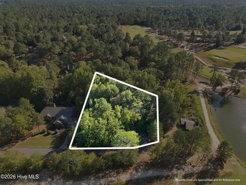 65 Westlake Rd, Pinehurst, NC, 28374-6928 | Card Image
