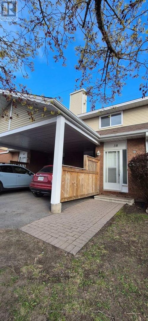 38 Paddington Private, Ottawa, ON, K1V0T2 | Card Image