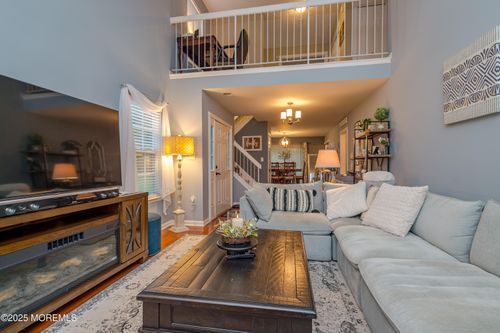 2007 Grassy Hollow Dr, Toms River, NJ, 08755-1070 | Card Image