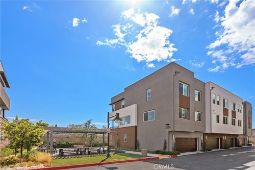 651 S Lyon Street, Santa Ana, CA, 92701 | Card Image