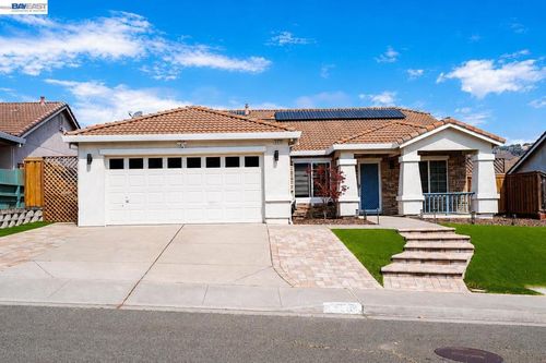 5408 La Salle Way, Vallejo, CA, 94591-6302 | Card Image