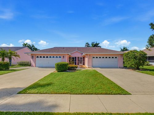 447 Saint Andrews Boulevard, Naples, FL, 34113 | Card Image