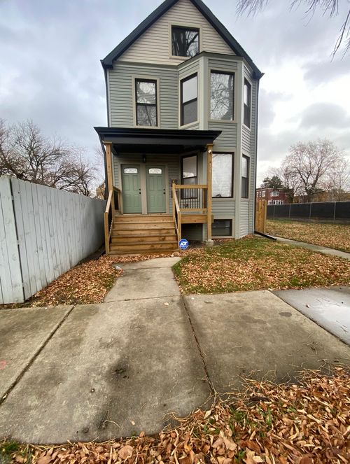 2-5355 S Wood St, Chicago, IL, 60609-5735 | Card Image