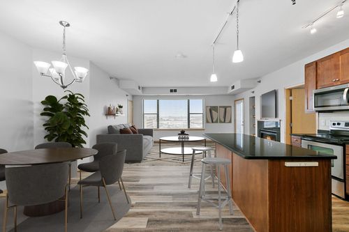 512-1155 Ford Rd, Saint Louis Park, MN, 55426-1150 | Card Image