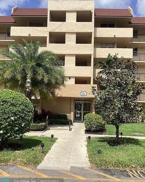 apt-462-3651 Environ Blvd, Lauderhill, FL, 33319-4222 | Card Image
