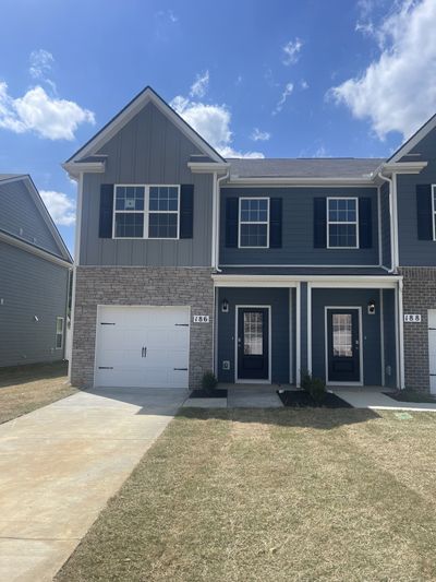 186 Dale Mires Ln, Townhouse with 3 bedrooms, 2 bathrooms and 1 parking in Baxter TN | Image 1