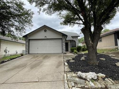 9236 Vigen Cir, Austin, TX, 78748-1610 | Card Image